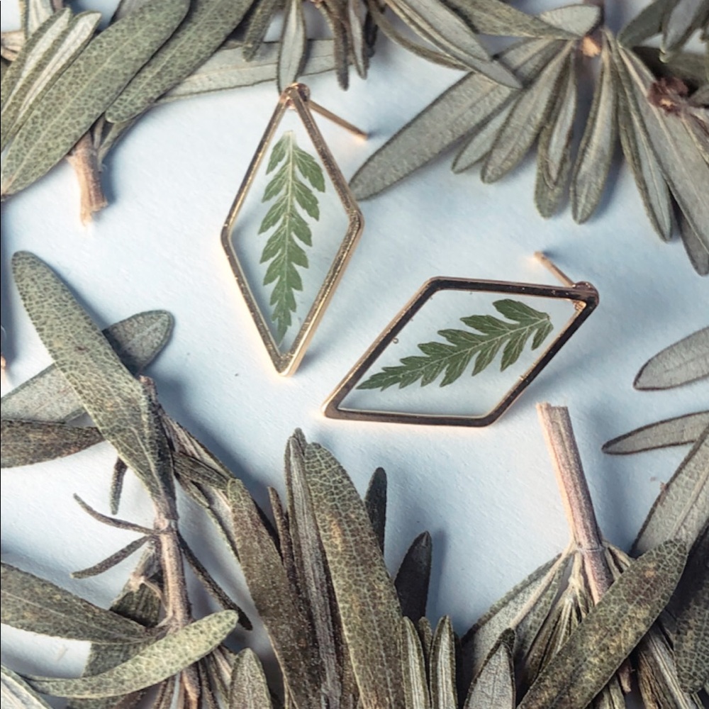 Fern diamond studs